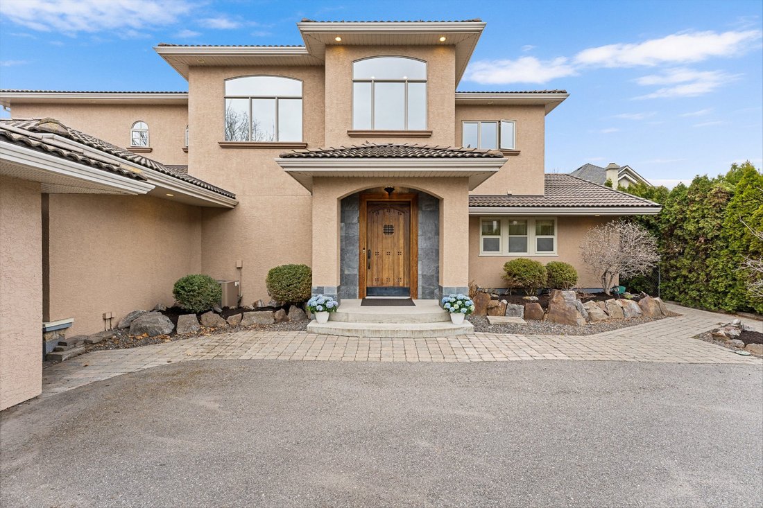 House in Kelowna, British Columbia, Canada 3 - 17840813