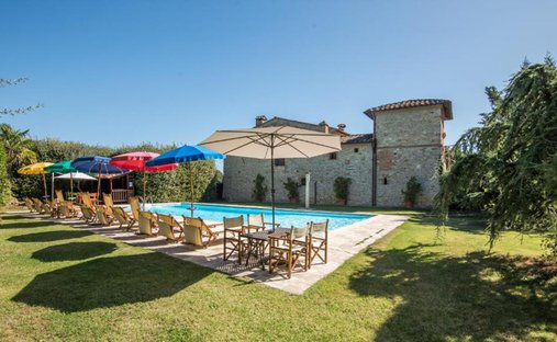 Country House in Rapolano Terme, Tuscany, Italy 1