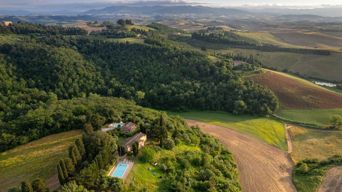 Country House in Volterra, Tuscany, Italy 1 - 17841789