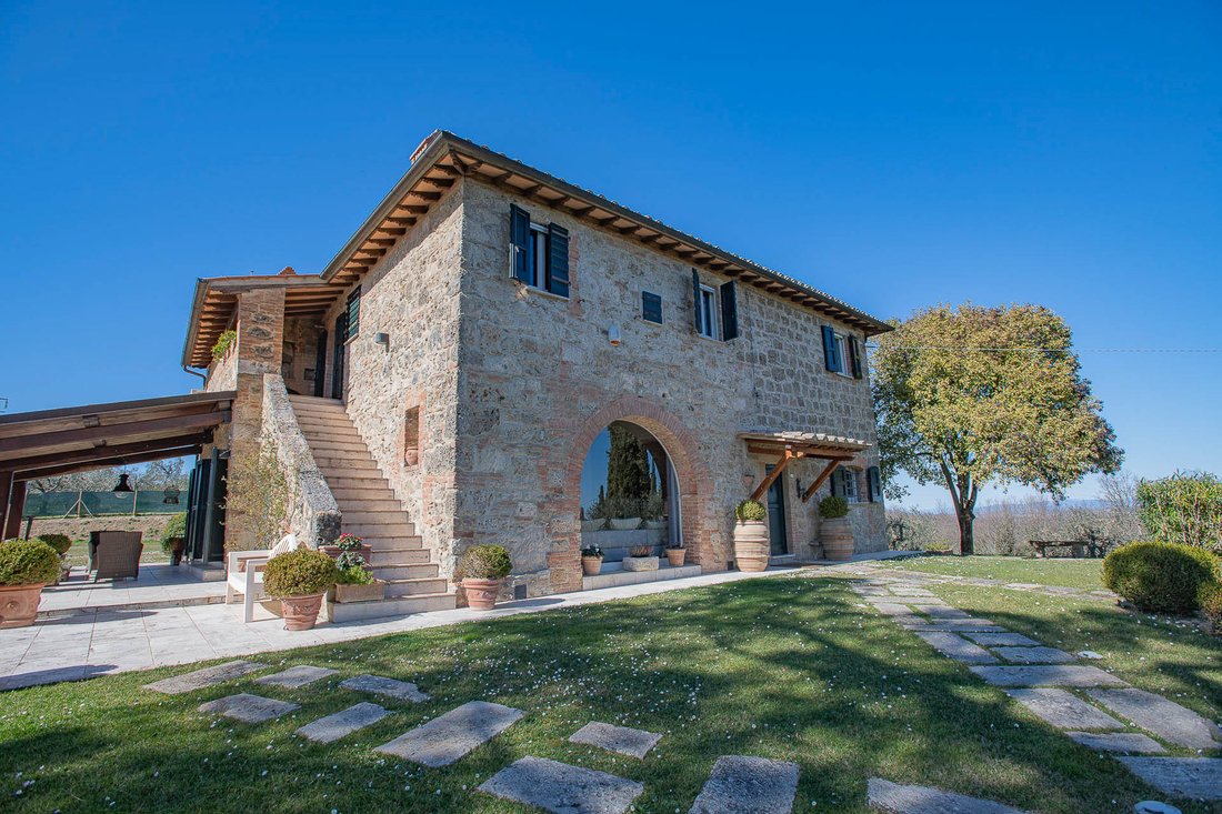 Country House in Chiusi, Tuscany, Italy 1 - 17841870