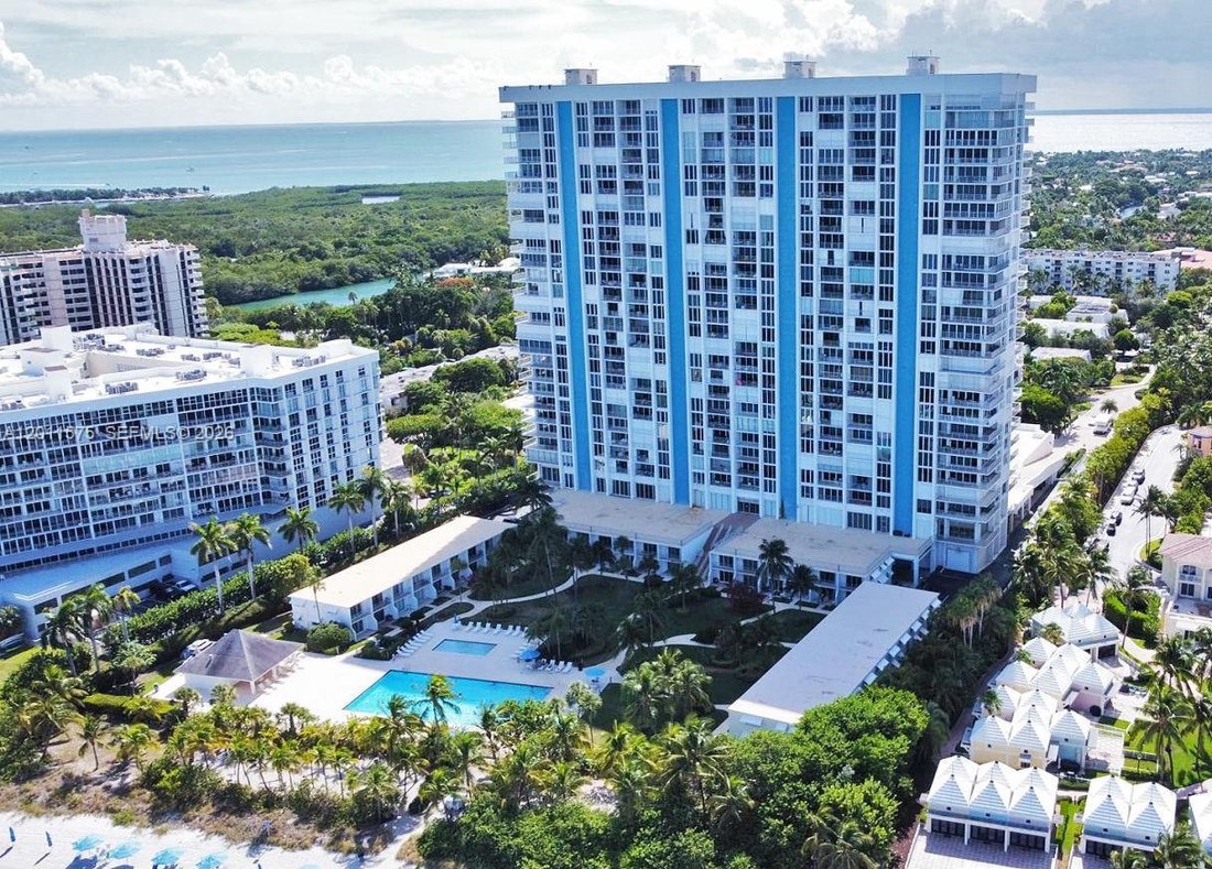 Condo in Key Biscayne, Florida, United States 3 - 17841478