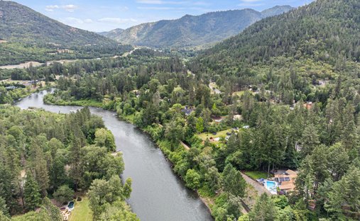 House in Grants Pass, Oregon, United States 1