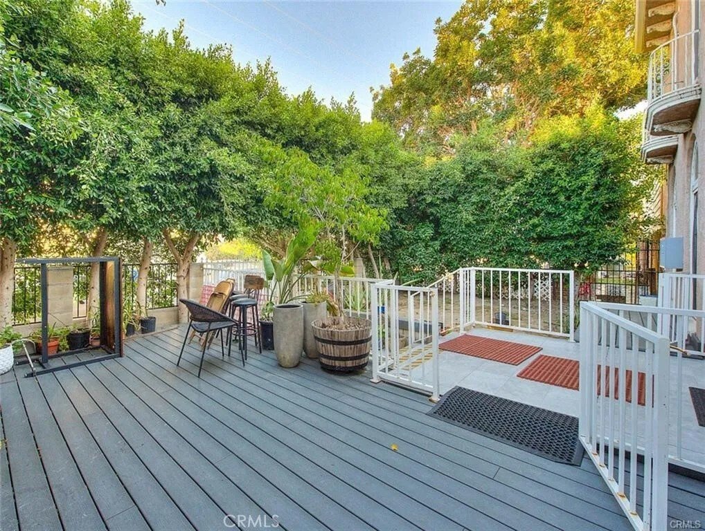 Los Angeles, California, United States 3 - 17841397
