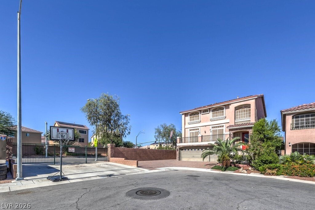 House in Las Vegas, Nevada, United States 1 - 17841381