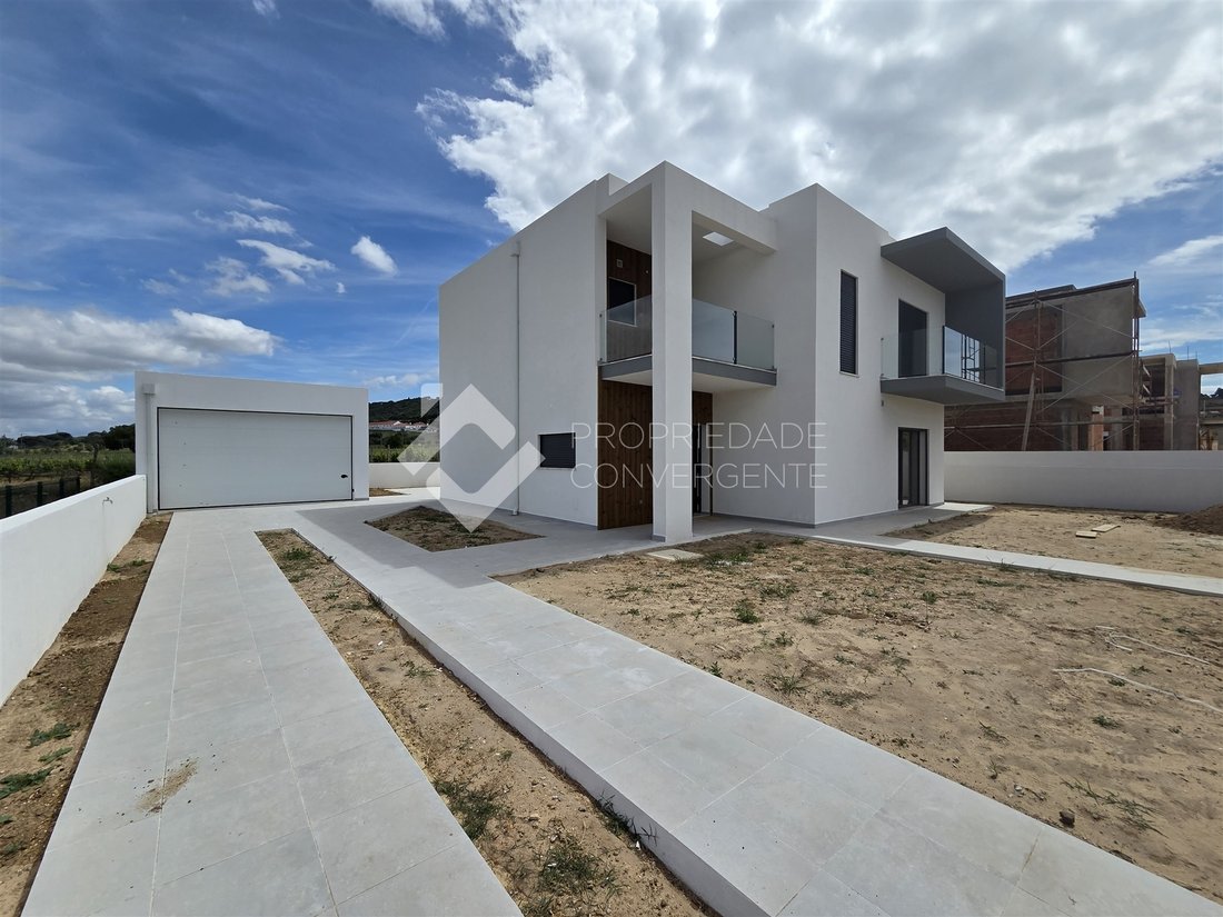 House in Azeitao (Sao Lourenco e Sao Simao), Setubal, Portugal 2 - 17841875