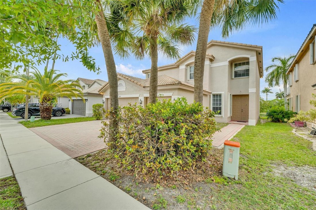 House in Miramar, Florida, United States 4 - 17841497