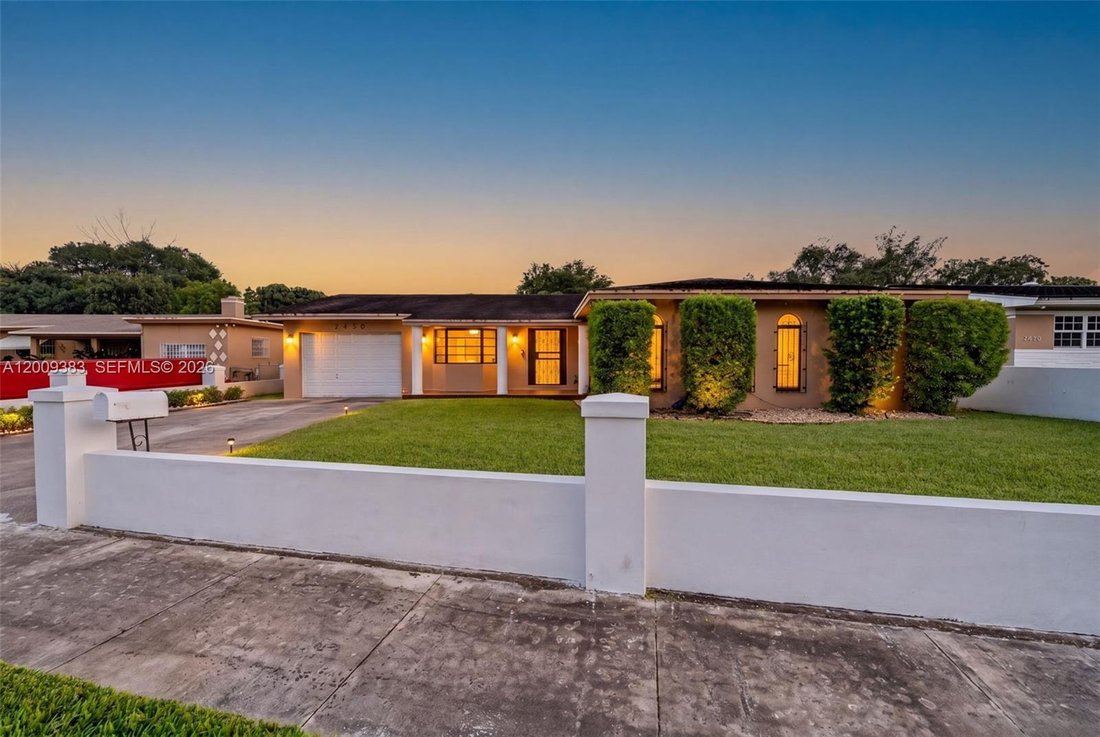 House in Miami, Florida, United States 1 - 17841514