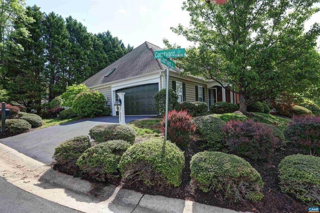 House in Charlottesville, Virginia, United States 3 - 17841304