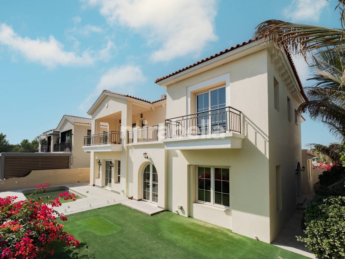 Villa in Jumeirah Golf Estates, Dubai, United Arab Emirates 5 - 17841609