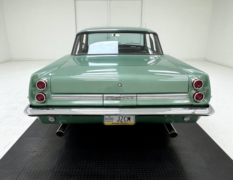 Coupe in Morgantown, United States 4 - 17841624