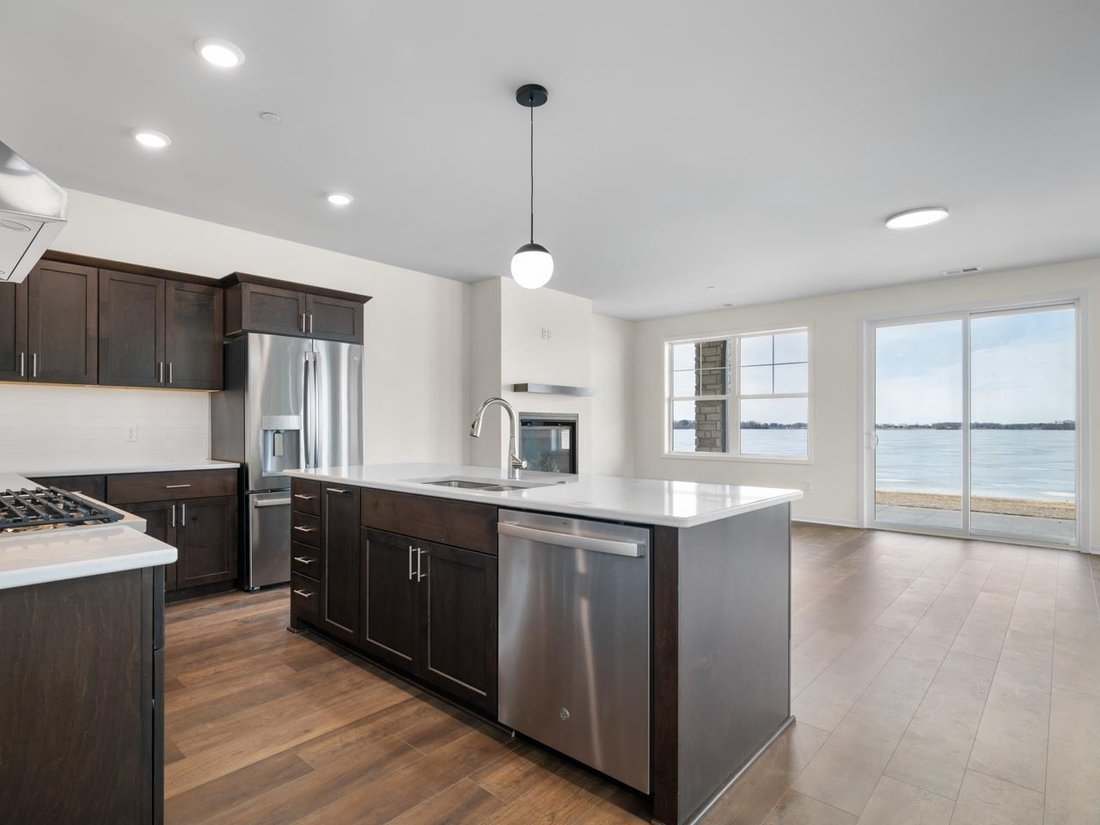 Condo in Beaver Dam, Wisconsin, United States 5 - 17841482