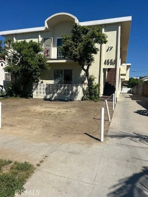 Los Angeles, California, United States 4 - 17499038