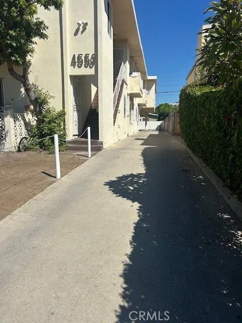 Los Angeles, California, United States 5 - 17499038