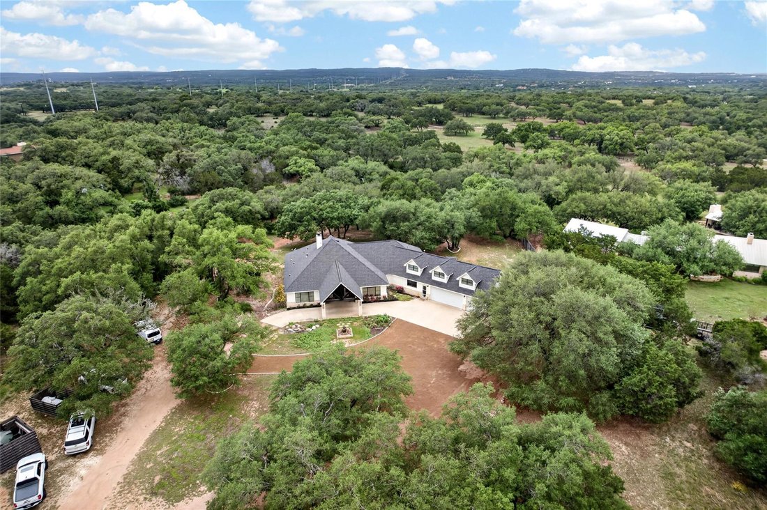 House in Spicewood, Texas, United States 4 - 17841644