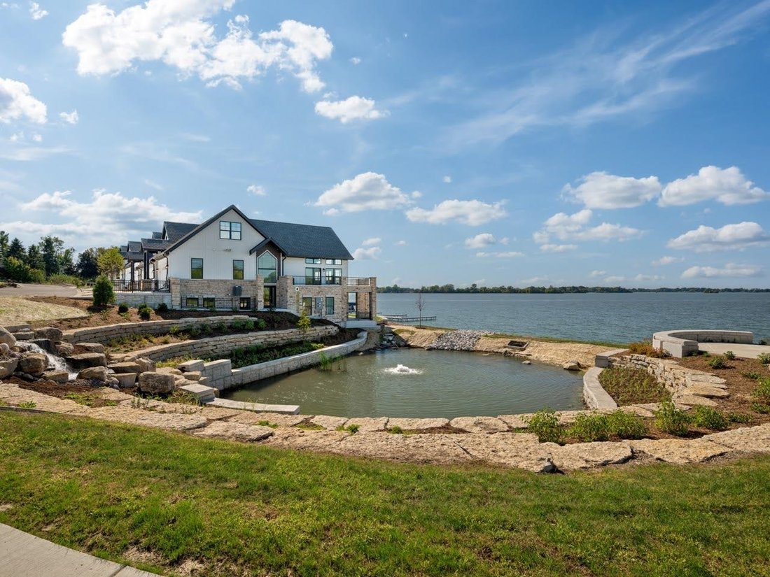 Condo in Beaver Dam, Wisconsin, United States 3 - 17841534