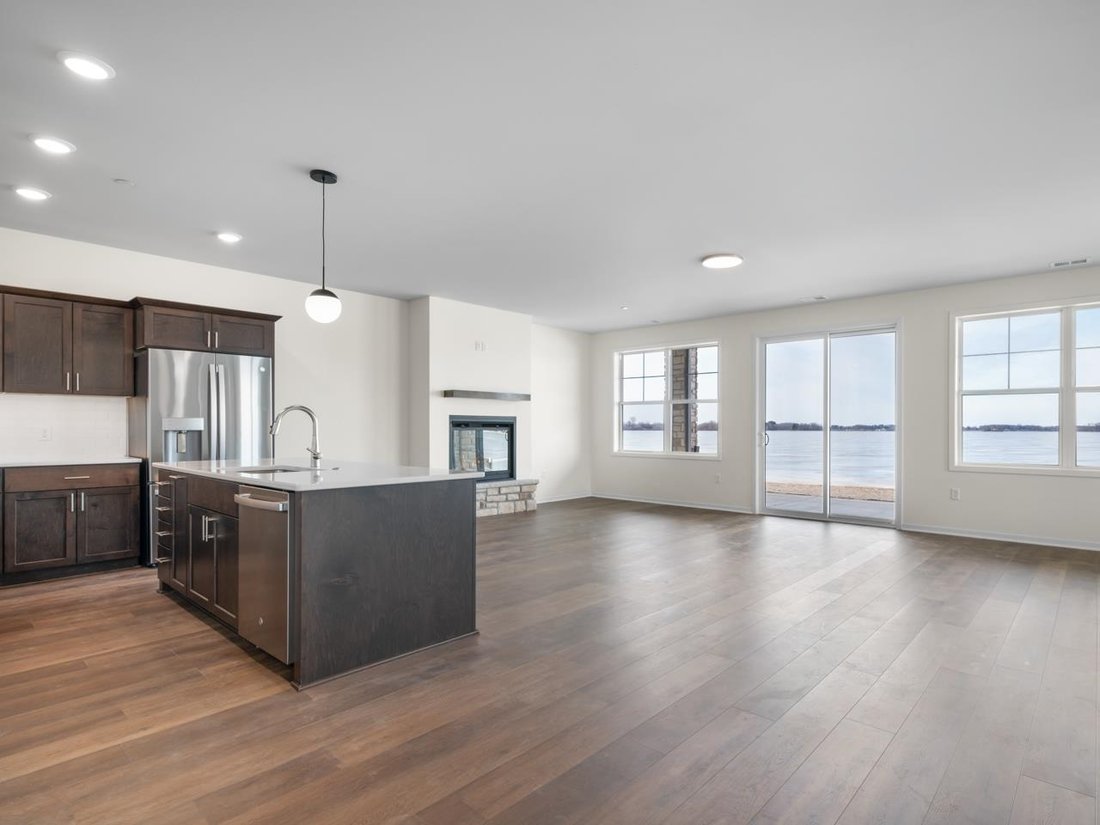 Condo in Beaver Dam, Wisconsin, United States 4 - 17841534