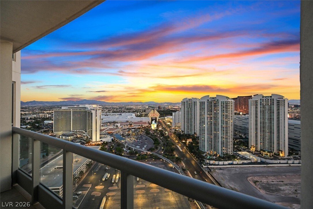 House in Las Vegas, Nevada, United States 2 - 17841383