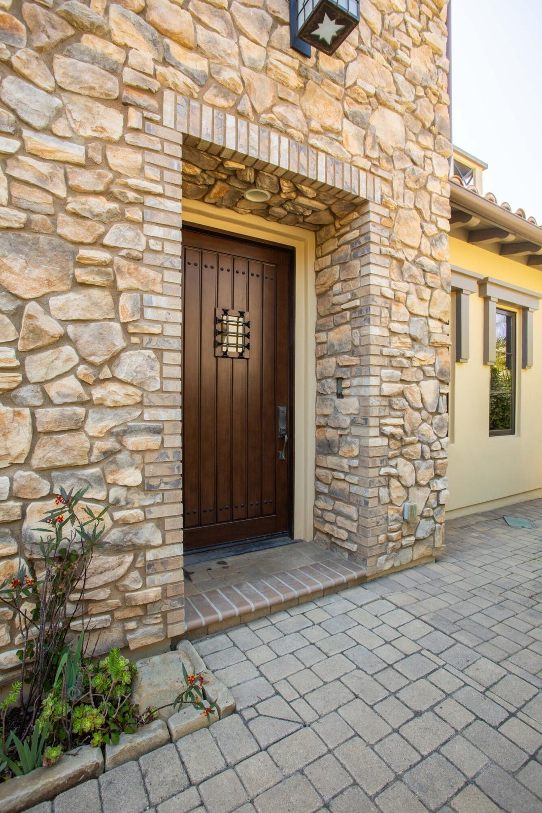 House in Goleta, California, United States 5 - 17841385