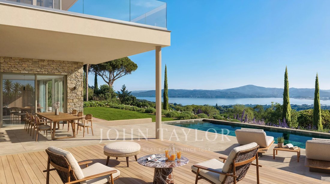 Villa in Grimaud, Provence-Alpes-Côte d'Azur, France 1 - 16277763
