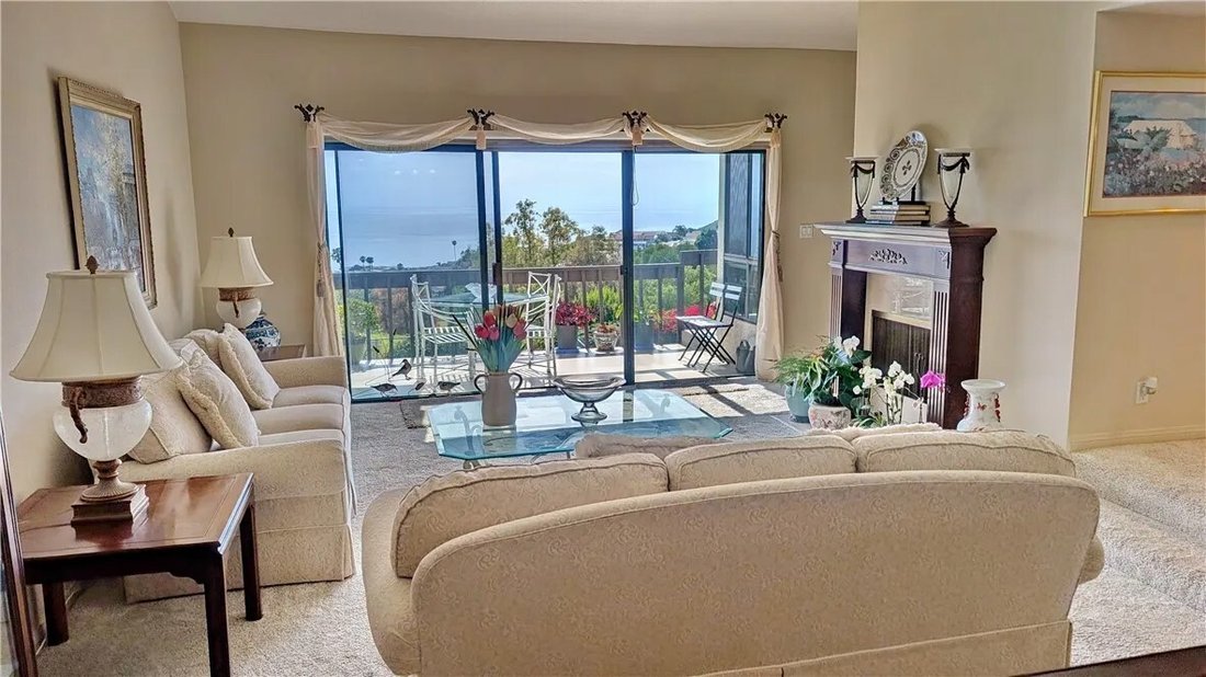 Condo in Los Angeles, California, United States 5 - 17841442