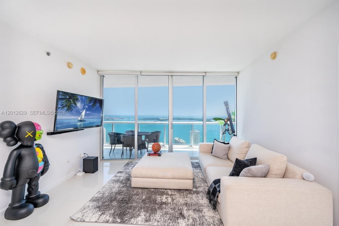 Condo in Miami, Florida, United States 1 - 17841524