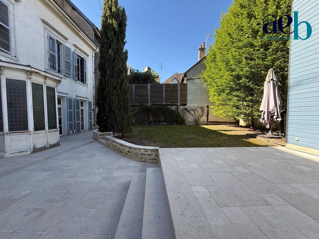 Townhouse in Cathédrale, Troyes, France 3 - 17841302