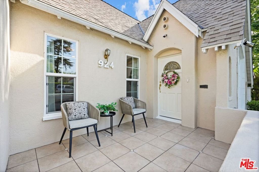 House in Glendale, California, United States 3 - 17841542