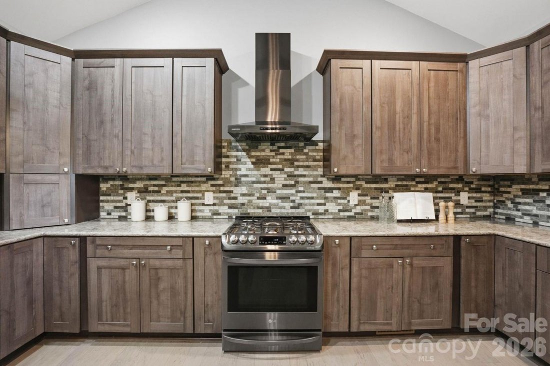House in Mooresville, North Carolina, United States 3 - 17842038