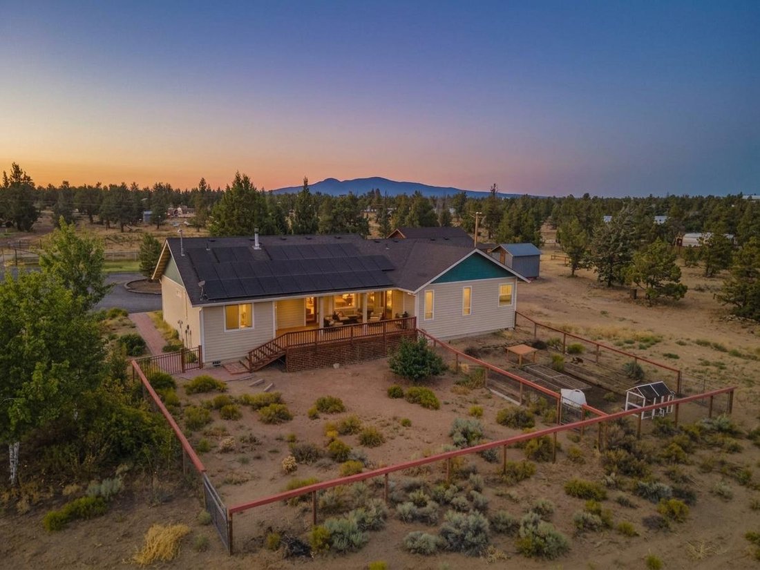 House in Bend, Oregon, United States 3 - 17841561