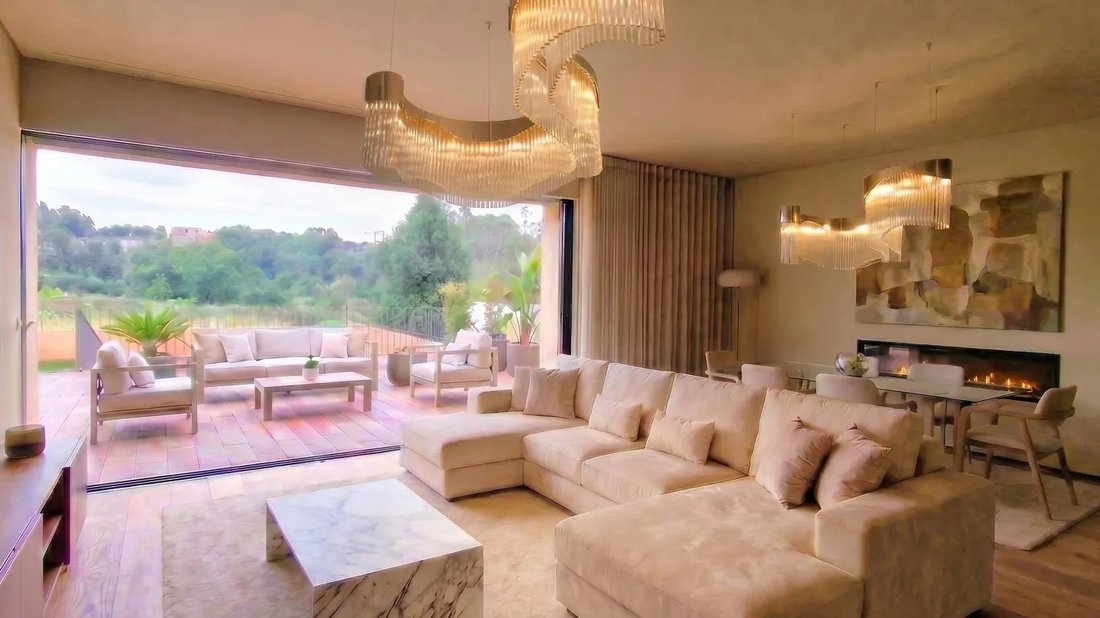 Townhouse in Gondomar (Sao Cosme), Valbom e Jovim, Porto District, Portugal 1 - 17476032