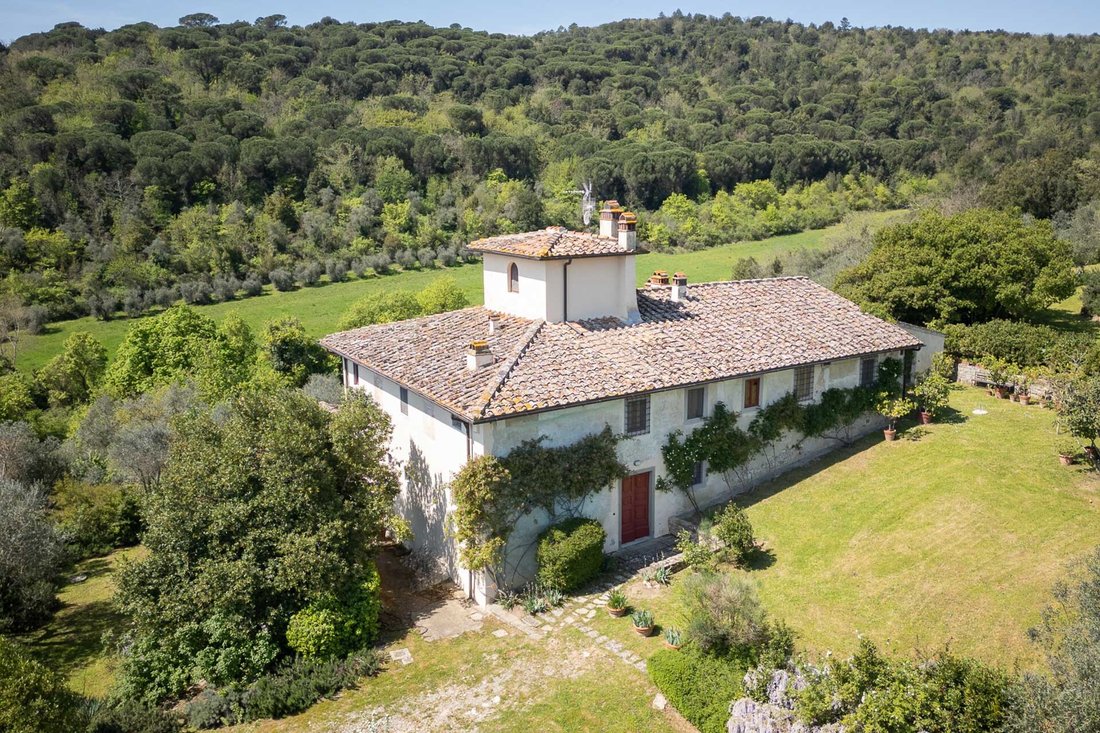 Country House in Rignano sull'Arno, Tuscany, Italy 1 - 17842167