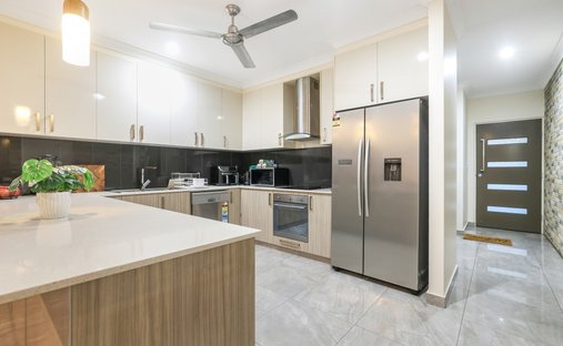 House in Zuccoli, Northern Territory, Australia 1