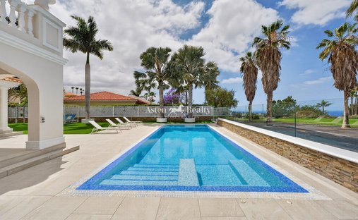 Villa in La Caleta, Adeje, Canary Islands 1