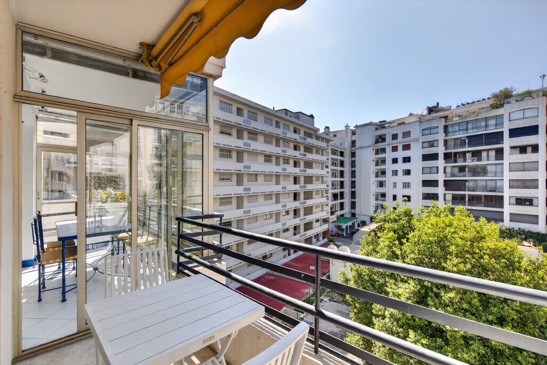 Apartment in Saint Nicolas, Cannes, France 1 - 17842146
