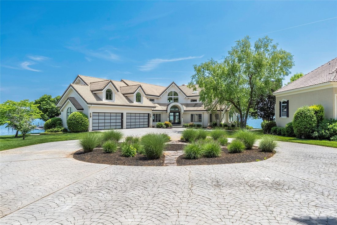 House in Denver, North Carolina, United States 2 - 17842329
