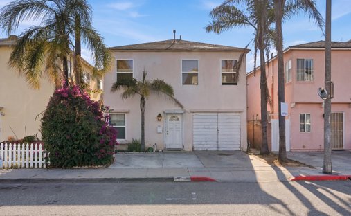 Apartment in Hermosa Beach, California, United States 1
