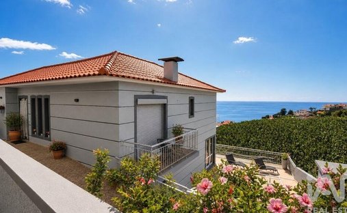 Townhouse in Estreito da Calheta, Madeira, Portugal 1