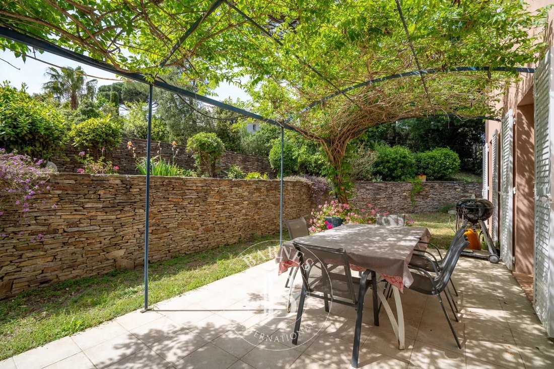Villa in Gassin, Provence-Alpes-Côte d'Azur, France 5 - 17827491