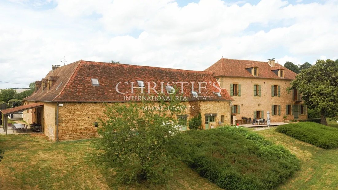 House in Excideuil, Nouvelle-Aquitaine, France 1 - 17842305