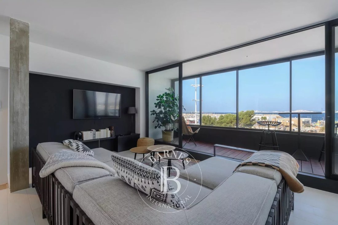 Townhouse in French Riviera, Provence-Alpes-Côte d'Azur, France 4 - 12594884