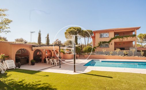 Villa en Villanueva de la Cañada, Comunidad de Madrid, España 1