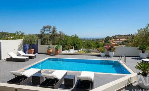 Townhouse in Boliqueime, Algarve, Portugal 1