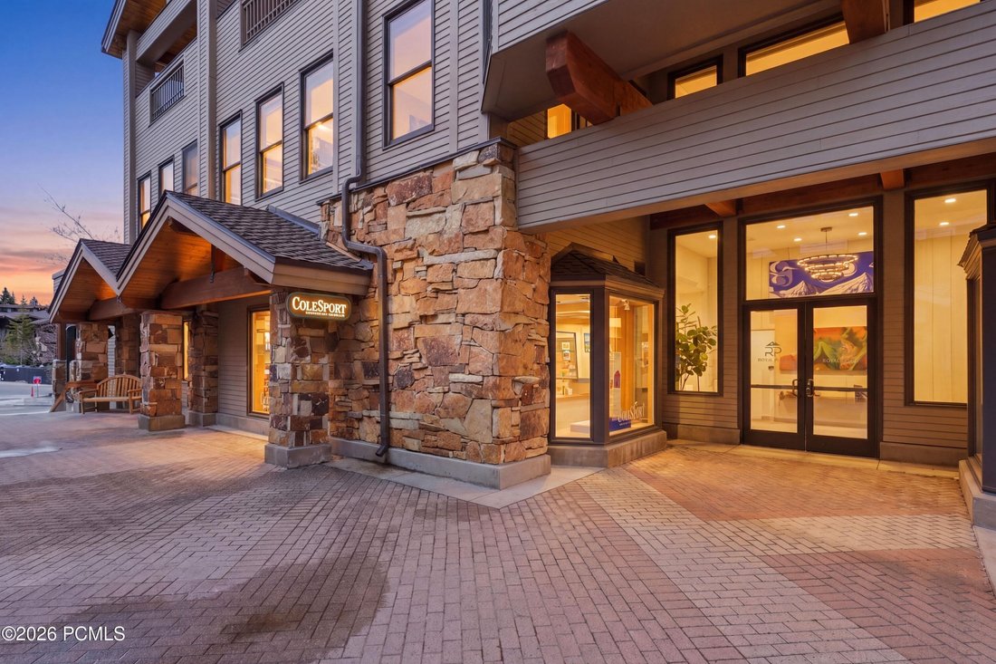 Condo in Park City, Utah, United States 5 - 17842359