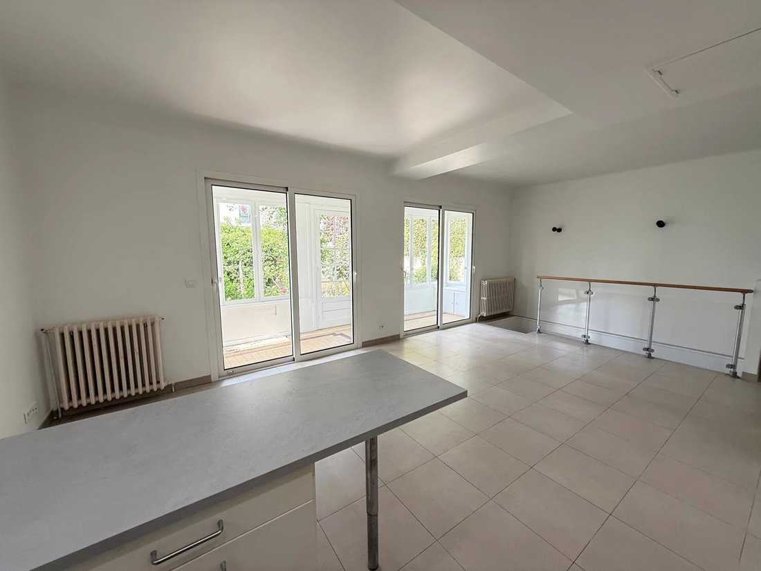 House in Plaine, Clamart, France 2 - 17842222