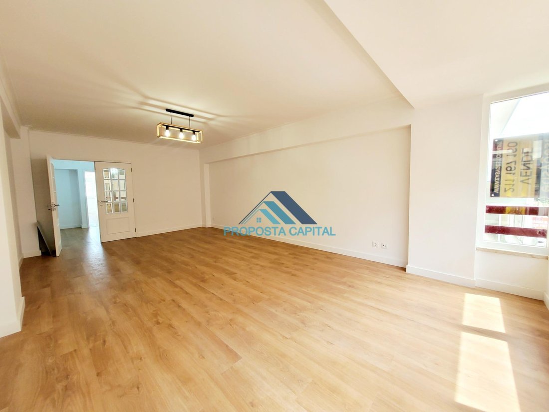 Apartment in Sao Domingos de Benfica, Lisbon, Portugal 5 - 17842106