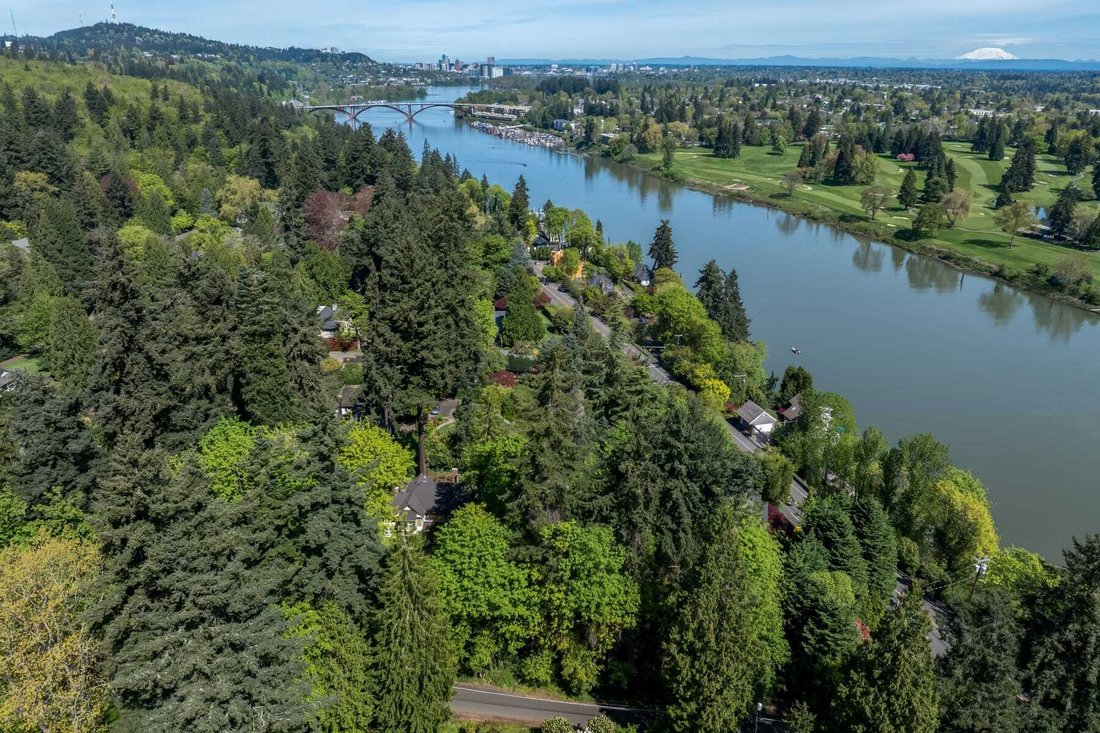 Land in Portland, Oregon, United States 1 - 17842151