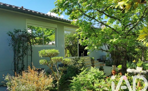 House in Libourne, Nouvelle-Aquitaine, France 1