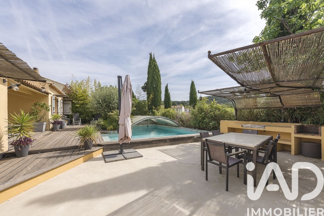 Maison à Éguilles, Provence-Alpes-Côte d'Azur, France 2 - 17843375