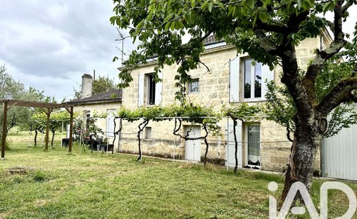 House in Zup, Lormont, France 1