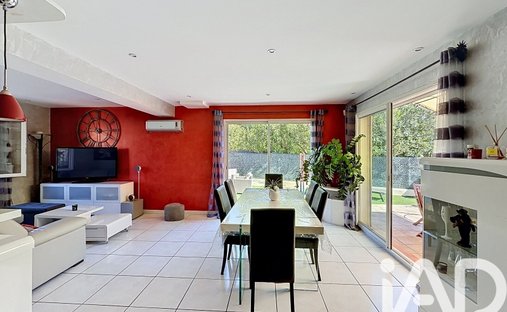 Maison à Ganteaume, Aubagne, France 1